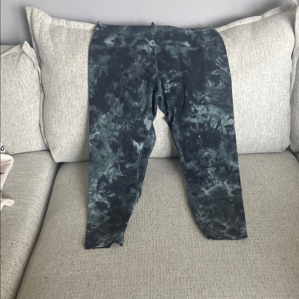 lululemon athletica Women’s Leggings in Green and Gray